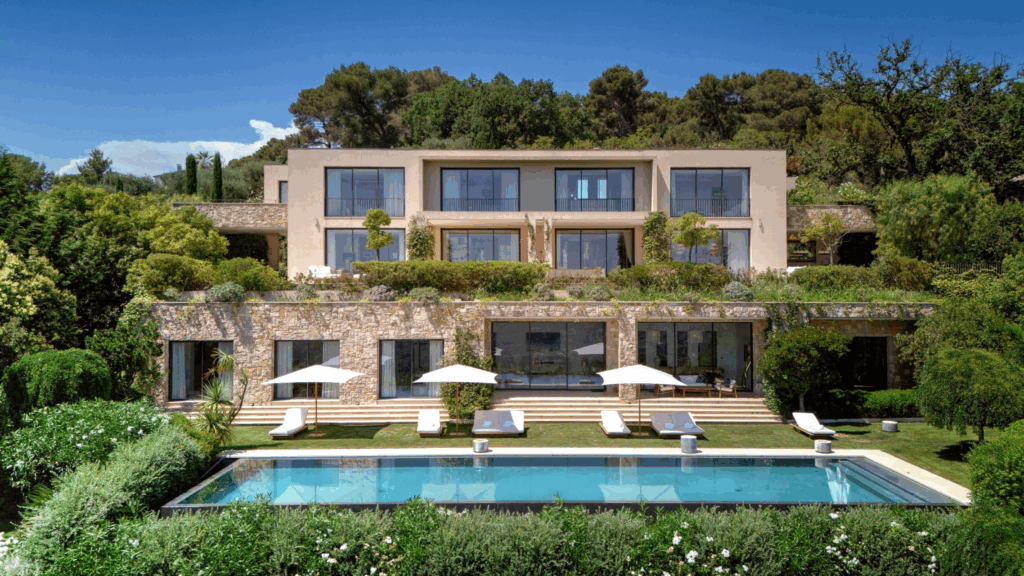 nos villas de luxe et maisons de prestige à vendre en france